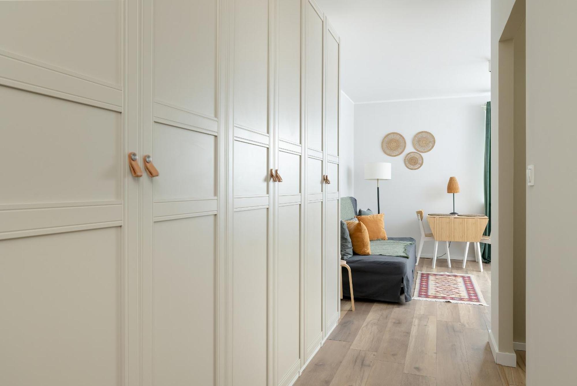 Tysiaclecia Studio Apartament Z Balkonem I Darmowym Parkingiem By Noclegi Renters Katowice Exterior foto