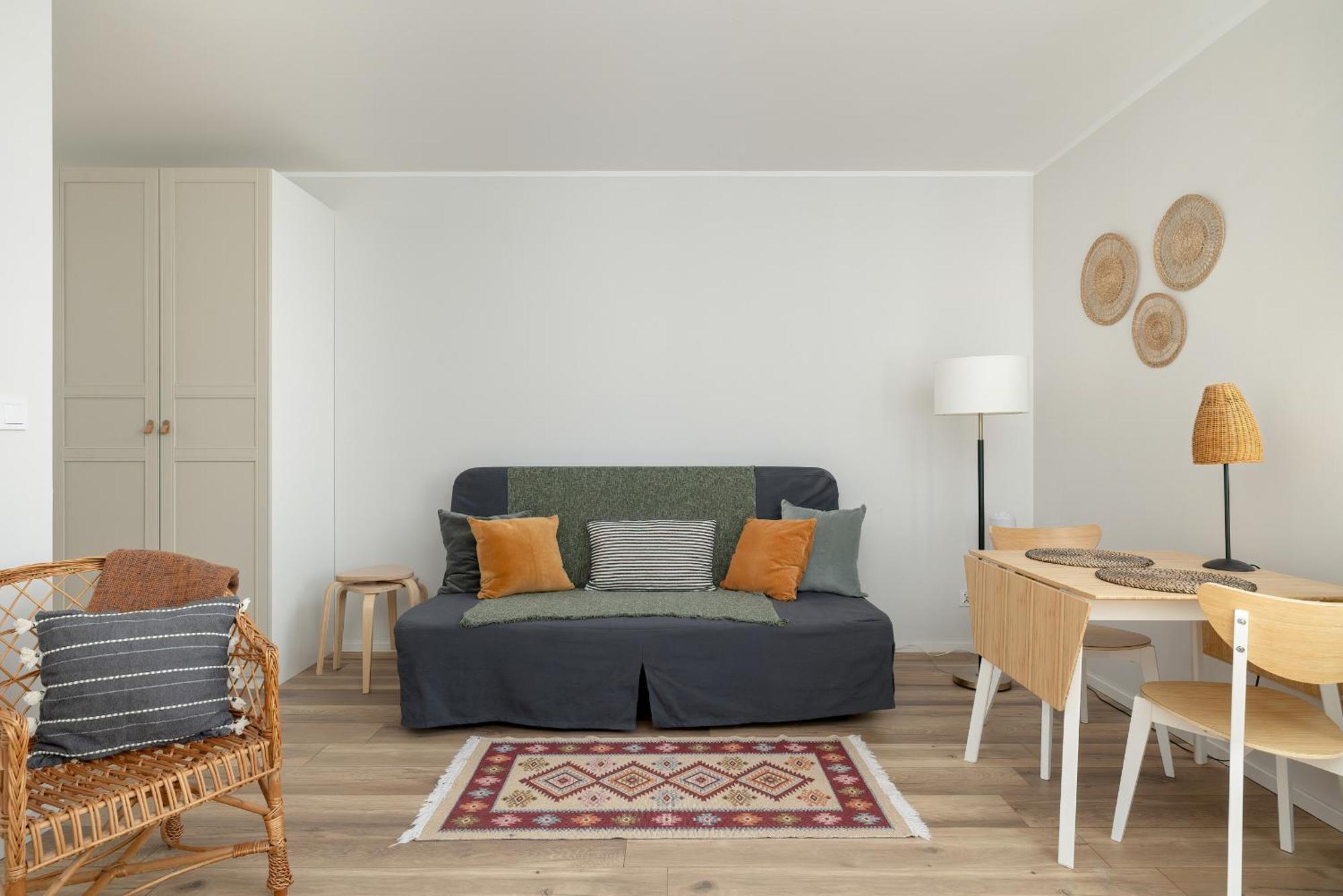 Tysiaclecia Studio Apartament Z Balkonem I Darmowym Parkingiem By Noclegi Renters Katowice Exterior foto